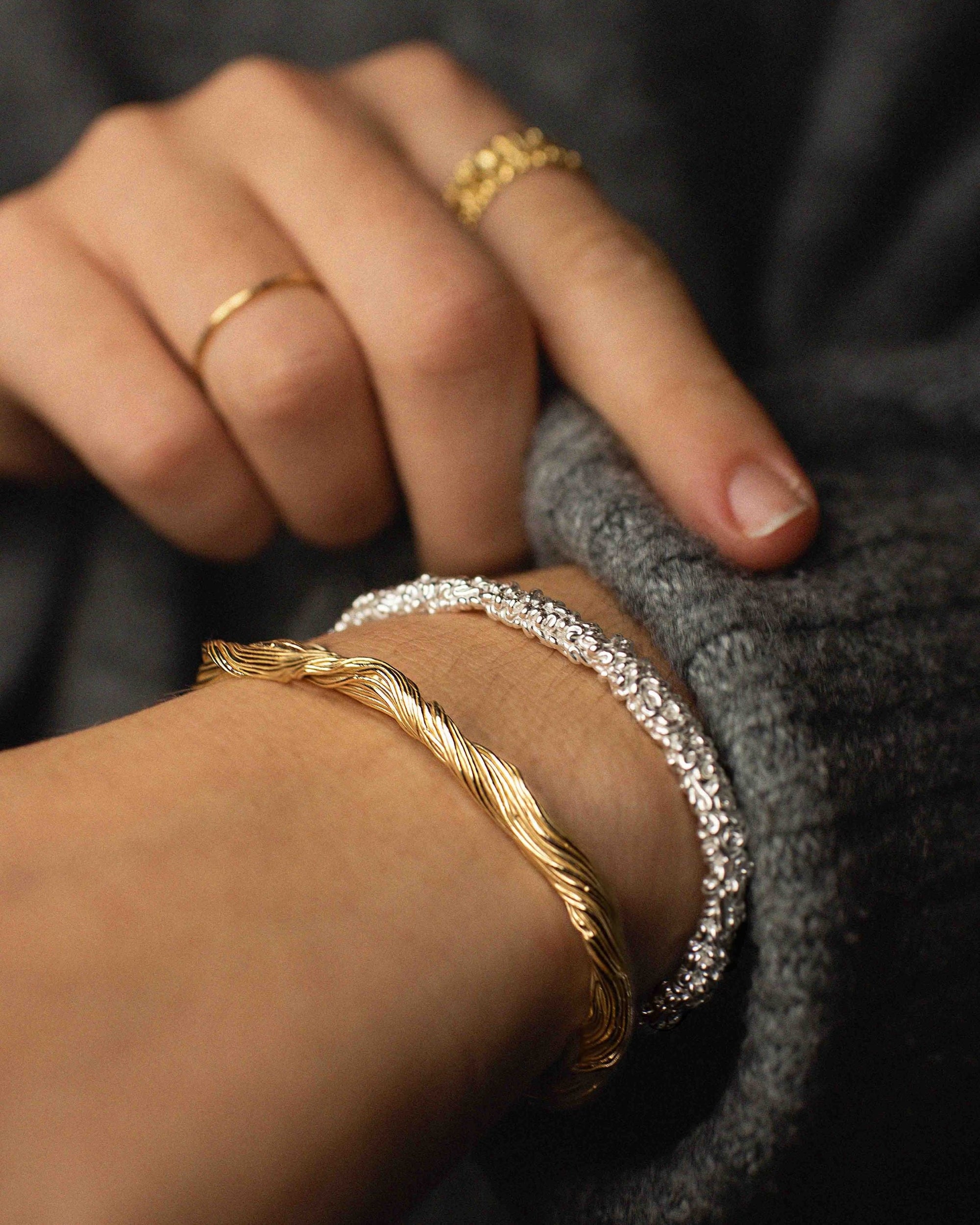 Armbänder