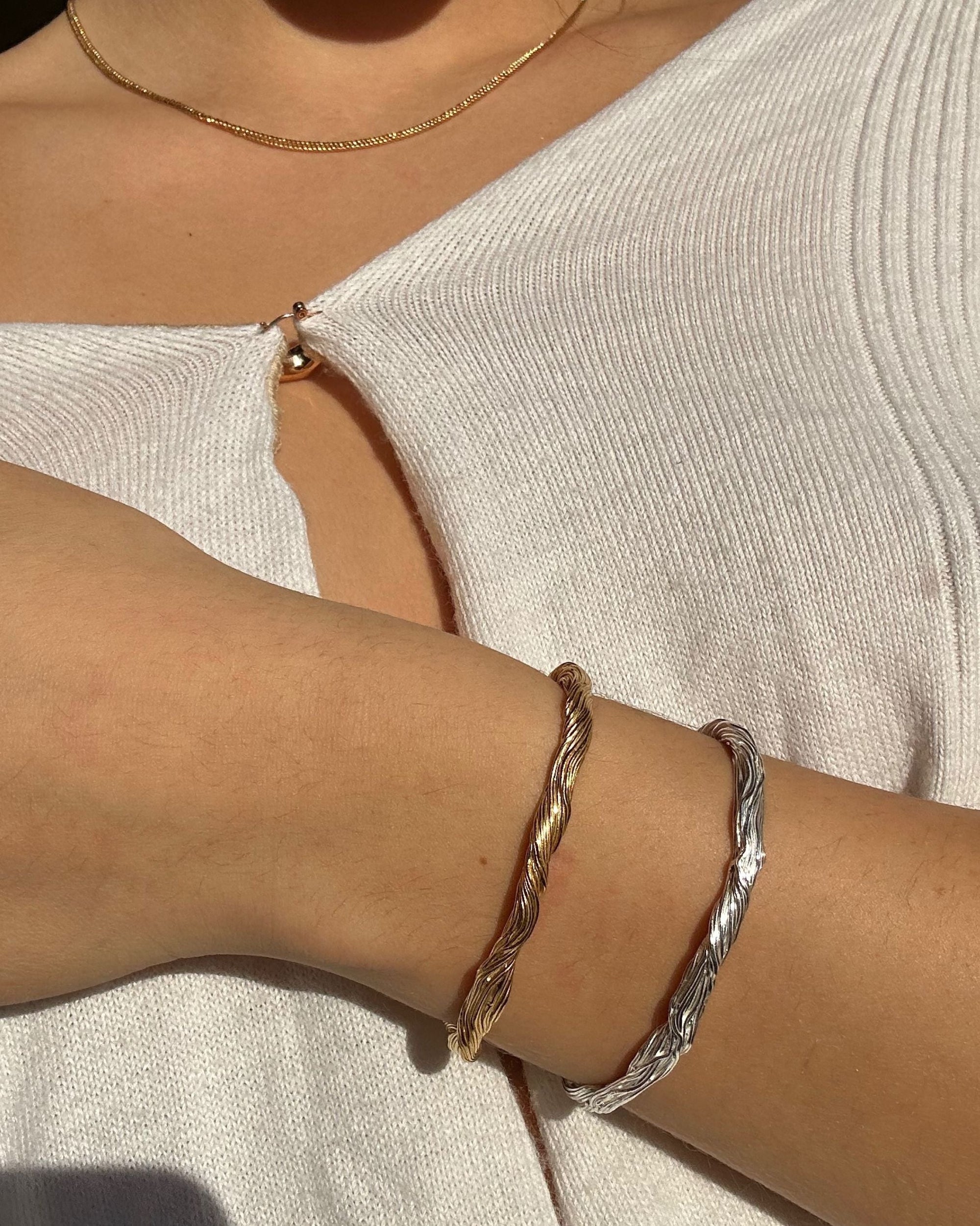 BANGLES