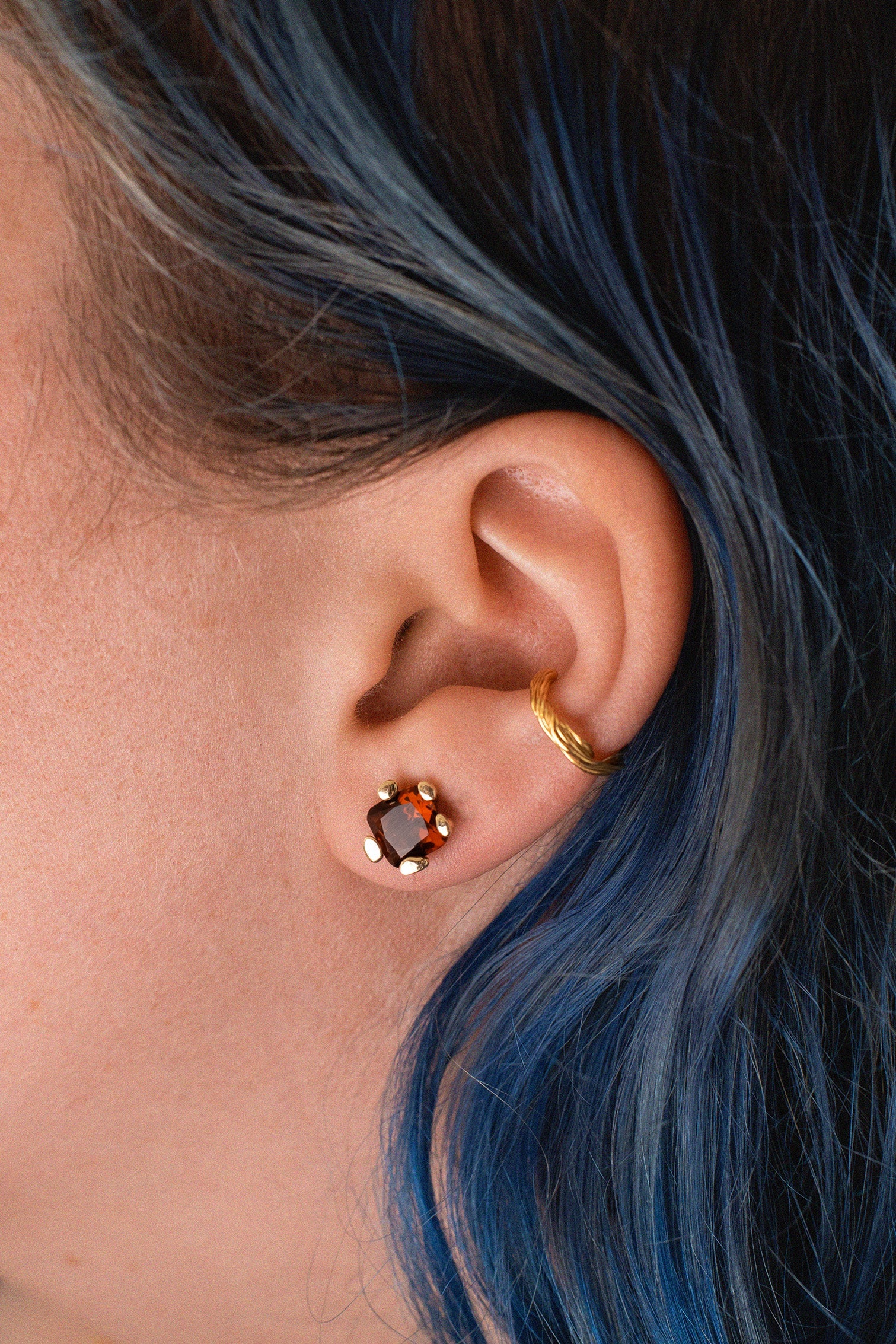 EARCUFFS