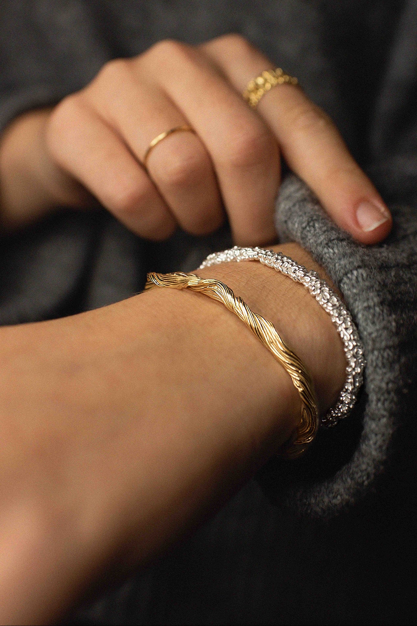 MEDIO | Bangle