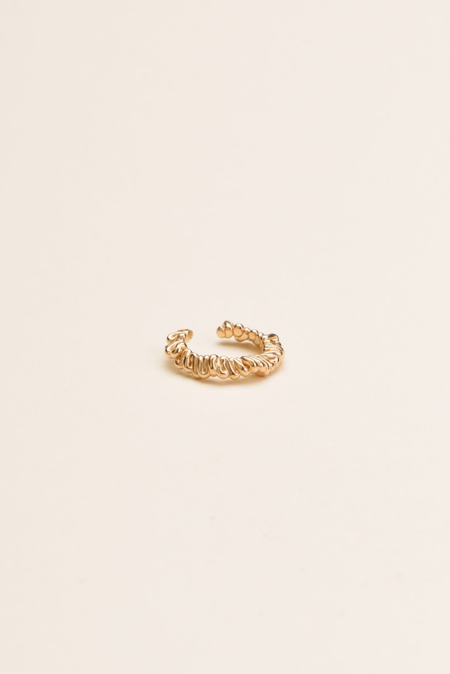 BENE | Earcuff