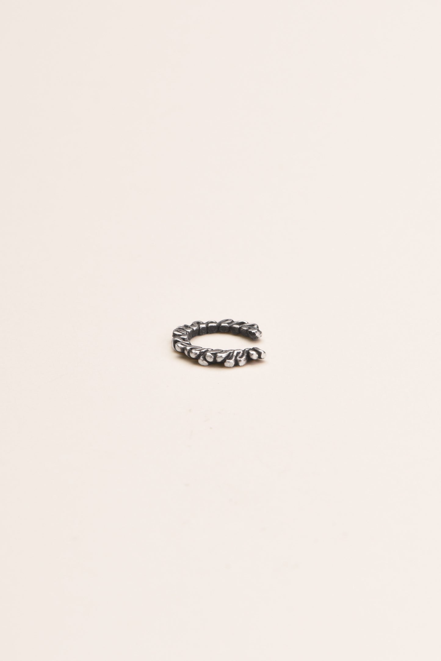 BENE | Earcuff