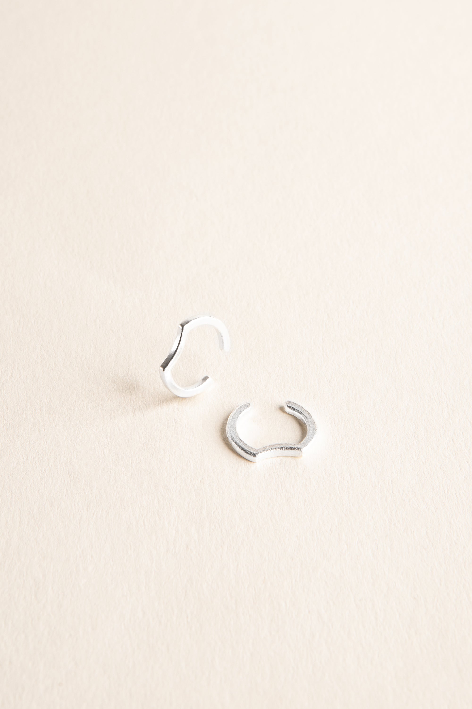 Mond Earcuff